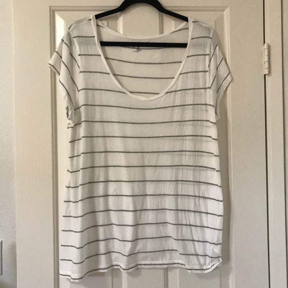 GAP Gray Striped Scoop Neck Top